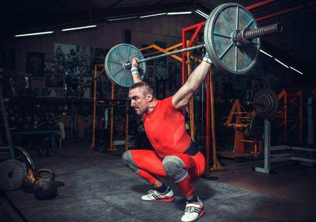 別只會那幾個訓練動作，明明杠鈴還可以這樣用！